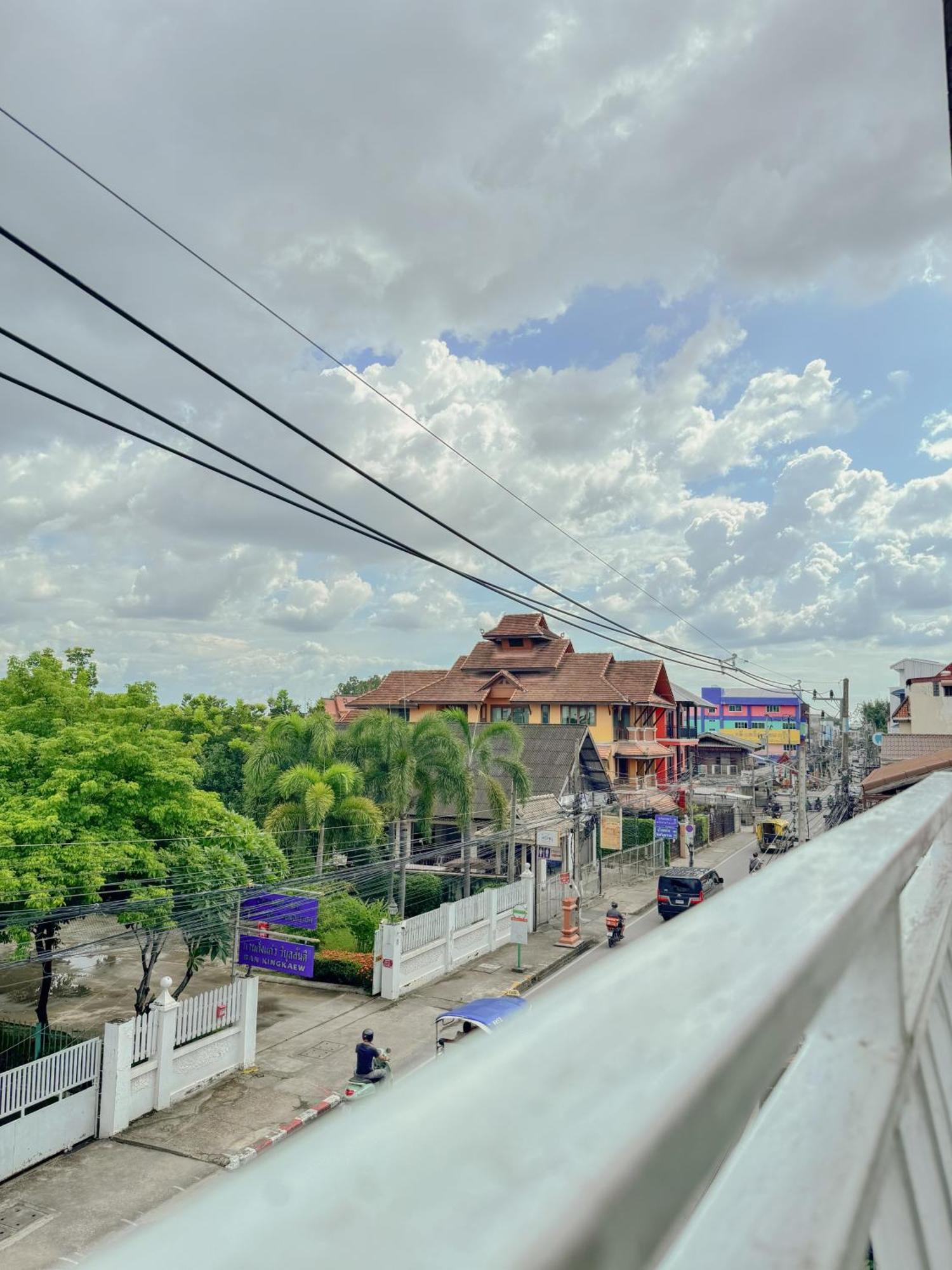 Wua Lai Boutique Hotel Chiang Mai Buitenkant foto